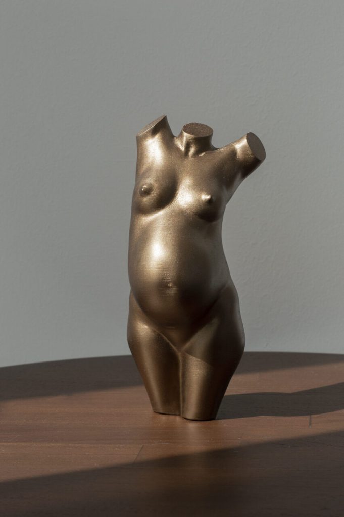 Buikbeeld brons geprint met 3D printer